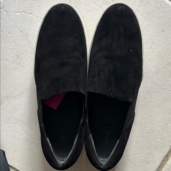 Vince Men's Black Suede Loafers - Picture 1 of 3